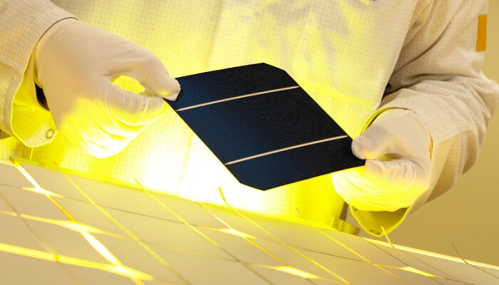 Ambient Photonics Opens Low-Light PV Cell Factory