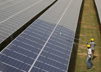 India achieved a solar share of 10.69 percent of installed power capacity
